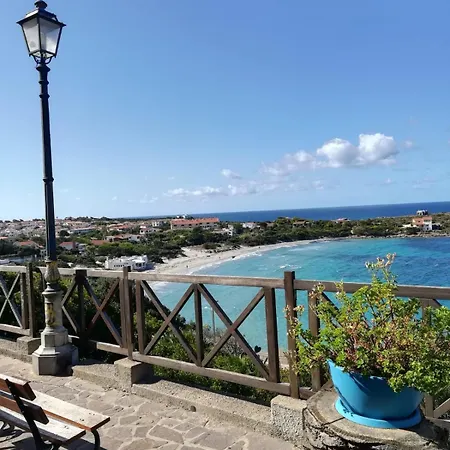A Window On The Saline בית נופש קאלאסטה